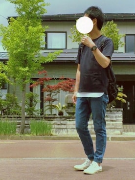 「黒リュック」｜「アイテム（腕時計）」を使った、solÅtioさん（メンズ・170cm）の夏コーディネート
