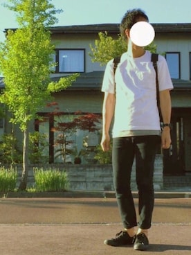 「黒リュック」｜「アイテム（腕時計）」を使った、solÅtioさん（メンズ・170cm）の夏コーディネート