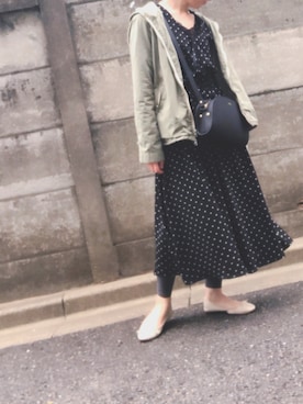 「A.P.C.（アーペーセー）のsac demi-lune 18PC（ショルダーバッグ）」を使った、k☺︎さん（レディース・154cm）の春コーディネート