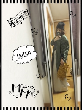 「カーキ×ベージュ」｜「アイテム（その他）」を使った、Orisattiさん（レディース・160cm）の冬コーディネート