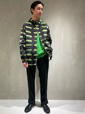 「COMMON PROJECTS（コモンプロジェクト）のアイテム」を使った、TOMORROWLAND MENSさん（メンズ・183cm）の夏コーディネート