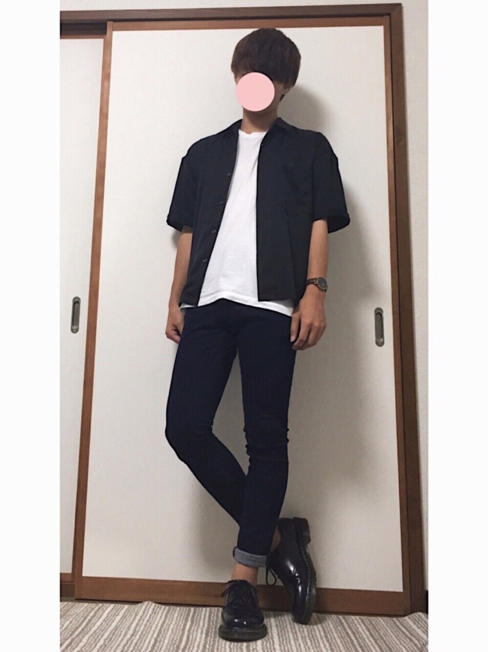 「夏、カジュアル、シンプルコーデ、白Tシャツ、RAGEBLUE、ロールアップ、シャツスタイル、大人カジュアル、リラックススタイル、きれいめカジュアル」｜「HANESの【Hanes】 ジャパンフィットクルーネック2P(2枚組)（Tシャツ/カットソー、ホワイト系）」を使った、HIROさん（メンズ・170cm）の夏コーディネートの1枚目の写真