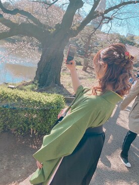 「新宿御苑のアイテム（着物、グリーン系）」を使った、ひなこさん（レディース）の春コーディネート