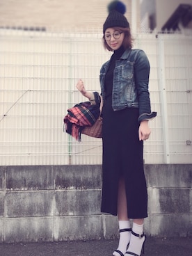 「YANUK（ヤヌーク）のアイテム（ジャケット/アウター）」を使った、金田麗子さん（レディース・163cm）の冬コーディネート