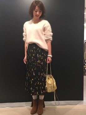 金田麗子さんのコーディネート