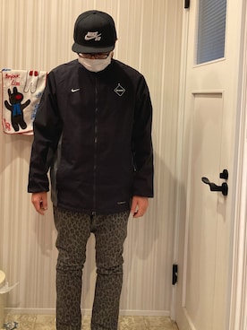 「F.C.Real Bristol（エフシーレアルブリストル）のアイテム（ナイロンジャケット）」を使った、katsushitさん（メンズ・170cm）の冬コーディネート