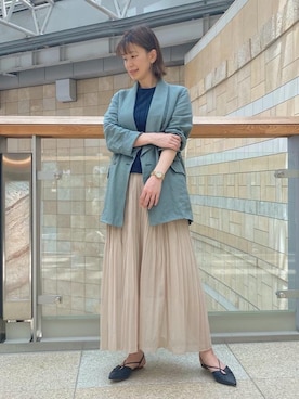 新居　オデット エ オディール スタッフさんのコーディネート