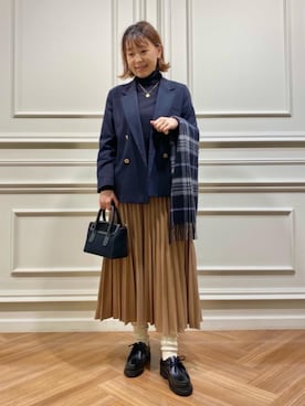 新居　オデット エ オディール スタッフさんのコーディネート