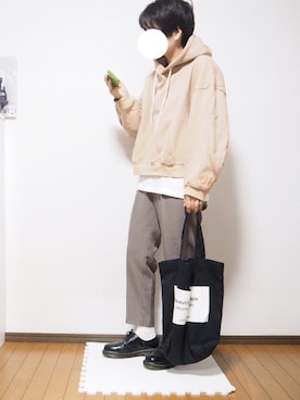 「TRUSS（トラス）のアイテム」を使った、あちょんさん（レディース・158cm）の秋コーディネート