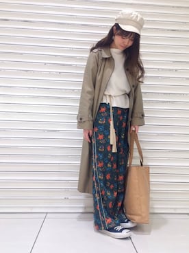 「ジャックパーセル」｜「アイテム（トレンチコート）」を使った、さほさん（レディース・158cm）の春コーディネート