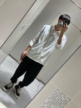 「オムプリッセイッセイミヤケ」｜「アイテム（シューズ）」を使った、Maro.さん（メンズ・175cm）の秋コーディネート