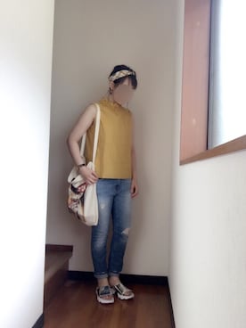 「マスタード」｜「アイテム（財布/小物）」を使った、anさん（レディース・161cm）の秋コーディネート