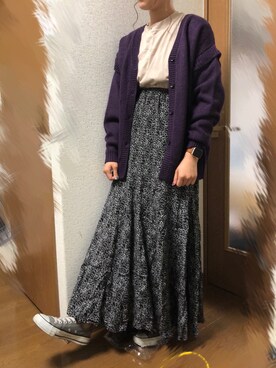 「niko and...（ニコアンド）の洗えるカーデにもベストにもなるプルオーバー（カーディガン/ボレロ、パープル系）」を使った、shino🦋さん（レディース・160cm）の秋コーディネート