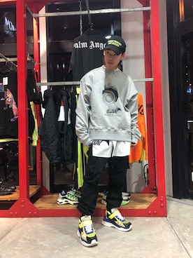 「WHITELAND（ホワイトランド）のアイテム（スウェット）」を使った、RIKIKYAさん（メンズ・168cm）の冬コーディネート