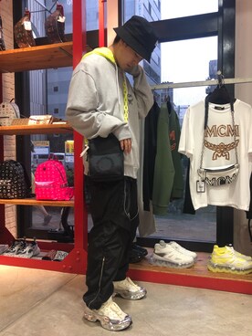 「DANKE SCHON（ダンケシェーン）のアイテム（バッグ）」を使った、RIKIKYAさん（メンズ・168cm）の夏コーディネート