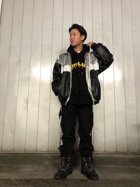 「シルバー」｜「アイテム（ブルゾン）」を使った、RIKIKYAさん（メンズ・168cm）の春コーディネート