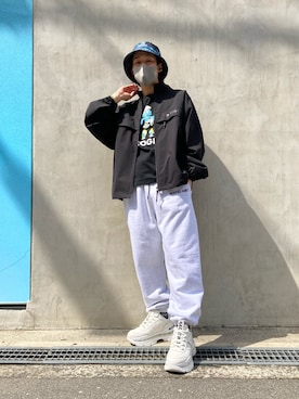 「スウエットパンツ」｜「アイテム（ブルゾン）」を使った、RIKIKYAさん（メンズ・168cm）の春コーディネート