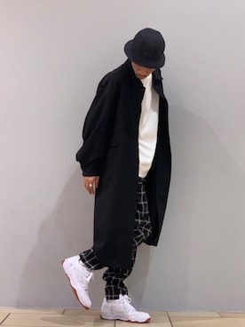 「ロングシャツ」｜「アイテム（ステンカラーコート）」を使った、fukudayさん（メンズ・173cm）の春コーディネート