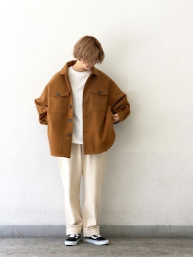 「オールドスクール」｜「アイテム（ミリタリージャケット）」を使った、おかださん（レディース・164cm）の夏コーディネート