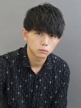 「Saint Laurent（サンローラン）のアイテム（トップス）」を使った、すけさん（メンズ・171cm）の夏コーディネート