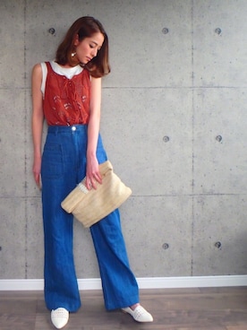 「BEAMS（ビームス）のアイテム（クラッチバッグ）」を使った、Lisa k Tamagawaさん（レディース・153cm）の夏コーディネート