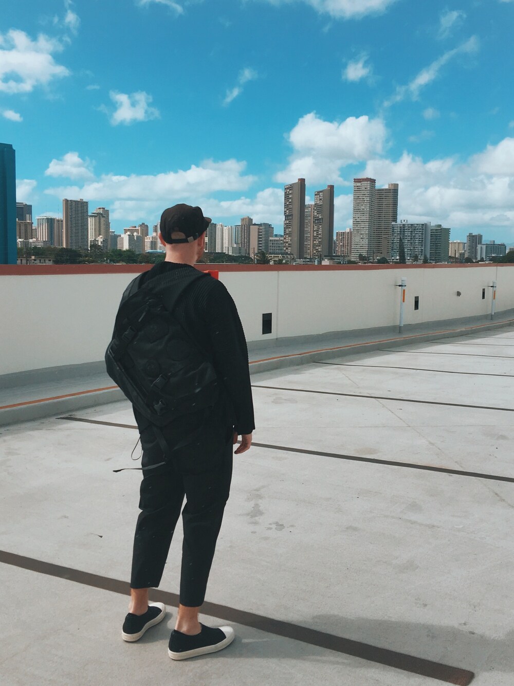 VISVIMのメッセンジャーバッグを使った人気ファッション