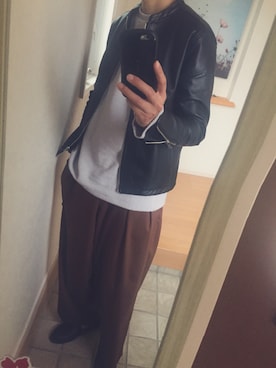 「HARE（ハレ）のアイテム（スリッポン）」を使った、A/Tさん（メンズ・173cm）の秋コーディネート