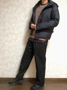 「PUBLIC TOKYO（パブリックトウキョウ）のアイテム（スリッポン）」を使った、Naokiさん（メンズ・177cm）の冬コーディネート