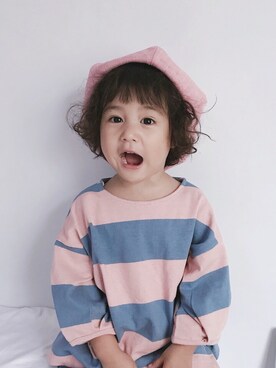「5（ファイブ）のアイテム（ハンチング/ベレー帽）」を使った、小书子4さん（キッズ・90cm）の秋コーディネート