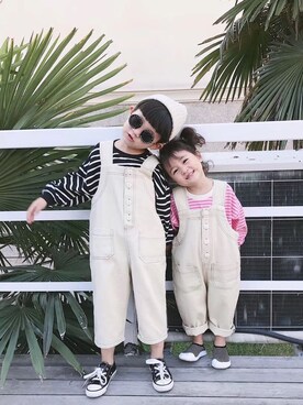 「5（ファイブ）のアイテム（サロペット/オーバーオール）」を使った、小书子4さん（キッズ・90cm）の冬コーディネート