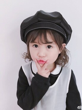 「5（ファイブ）のアイテム（帽子）」を使った、小书子4さん（キッズ・90cm）の冬コーディネート