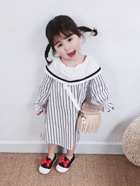 「5（ファイブ）のアイテム（ワンピース/ドレス）」を使った、小书子4さん（キッズ・90cm）の冬コーディネート