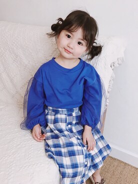 「5（ファイブ）のアイテム（スカート）」を使った、小书子4さん（キッズ・90cm）の春コーディネート