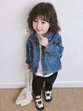 「5（ファイブ）のアイテム（ジャケット/アウター）」を使った、小书子4さん（キッズ・90cm）の春コーディネート