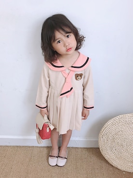 「5（ファイブ）のアイテム（スカート）」を使った、小书子4さん（キッズ・100cm）の夏コーディネート