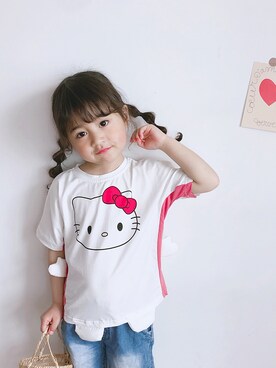 「5（ファイブ）のアイテム（トップス）」を使った、小书子4さん（キッズ・100cm）の春コーディネート