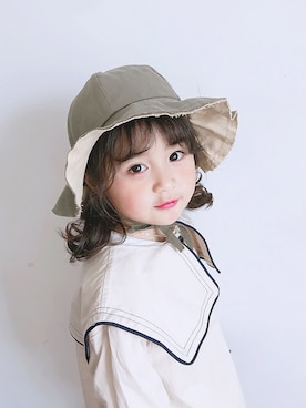 「5（ファイブ）のアイテム（帽子）」を使った、小书子4さん（キッズ・100cm）の春コーディネート