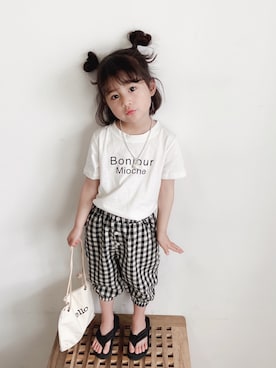 「5（ファイブ）のアイテム（トップス）」を使った、小书子4さん（キッズ・100cm）の春コーディネート