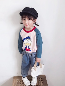 「5（ファイブ）のアイテム（トップス）」を使った、小书子4さん（キッズ・100cm）の春コーディネート