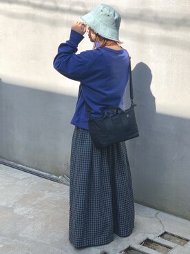 「Libra Cue（リブラ キュー）のアイテム（スカート）」を使った、YOKOBORIさん（レディース・156cm）の春コーディネート