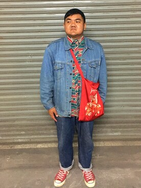 肥宅血案さんのコーディネート