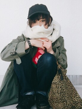 「アイテム（トレンチコート、グリーン系）」を使った、こももももももこももももさん（レディース・159cm）の冬コーディネート