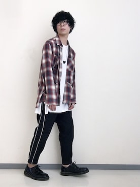 「TOGA（トーガ）のアイテム（アクセサリー）」を使った、RYOTAさん（メンズ・170cm）の秋コーディネート