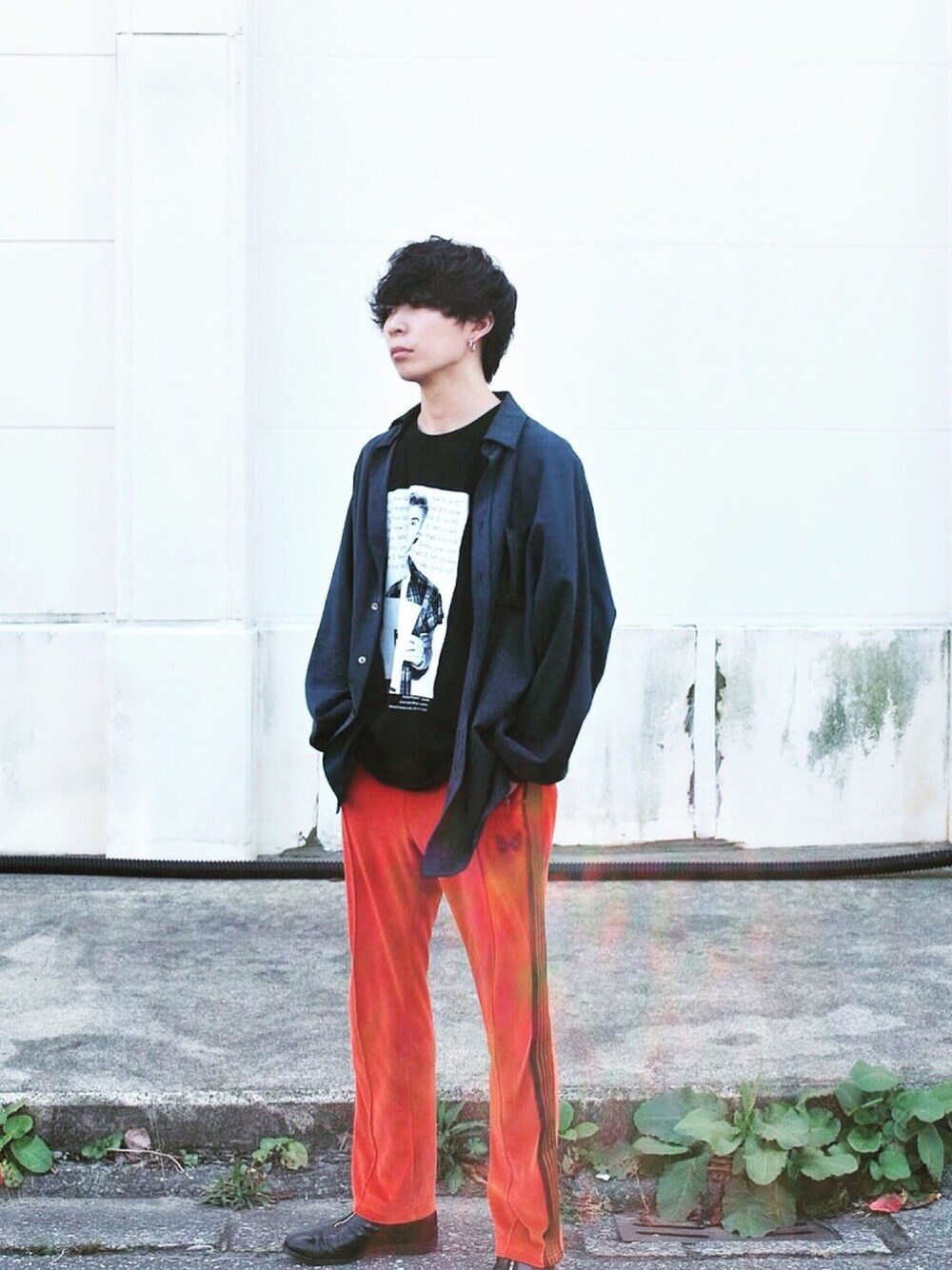 「休日スタイル、シンプル、今日のコーデ、おしゃれさんと繋がりたい、ゆるコーデ、きれいめカジュアル、ootd、古着、shiyoh、u170」｜「Nuggetsのアイテム（シャツ/ブラウス、ブルー系）」を使った、RYOTAさん（メンズ・170cm）の秋コーディネートの1枚目の写真
