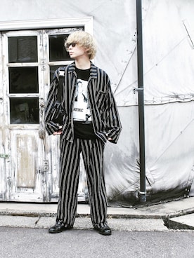「Yves Saint Laurent（イヴサンローラン）のアイテム（パンツ）」を使った、RYOTAさん（メンズ・170cm）の夏コーディネート