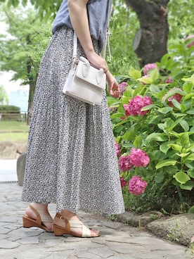 「ネイビー×ホワイト」｜MODE KAORIさん（レディース・163cm）の夏コーディネート