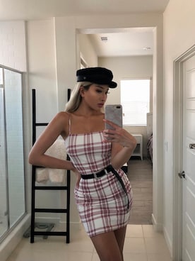 「plaid」｜「アイテム（PC・スマホグッズ/家電）」を使った、Lindaさん（レディース・157cm）の冬コーディネート