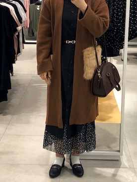 バックプリーツシャツワンピースを使った人気ファッションコーディネート Wear