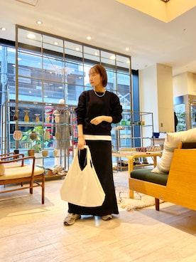 「URBAN RESEARCH（アーバンリサーチ）のアイテム（スウェット、ブルー系）」を使った、minamiさん（レディース・156cm）の冬コーディネート