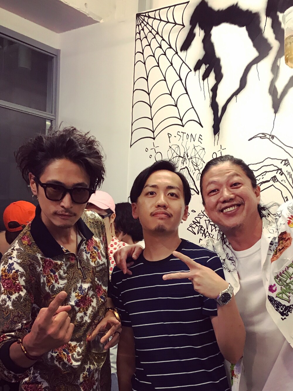 Supreme のアイテムを使った「窪塚洋介」のメンズ人気ファッション